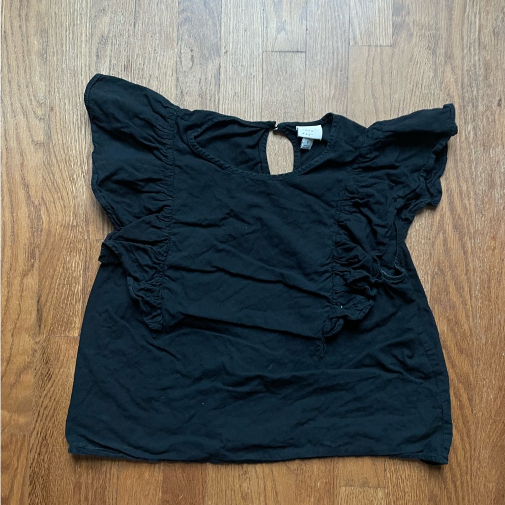 Black Ruffled Sleeve Top